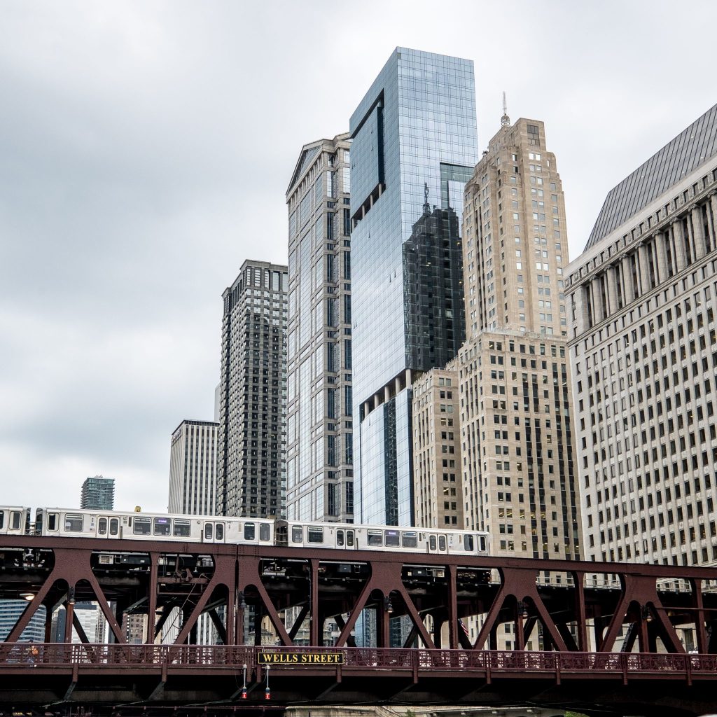 Chicago Train and Buildings